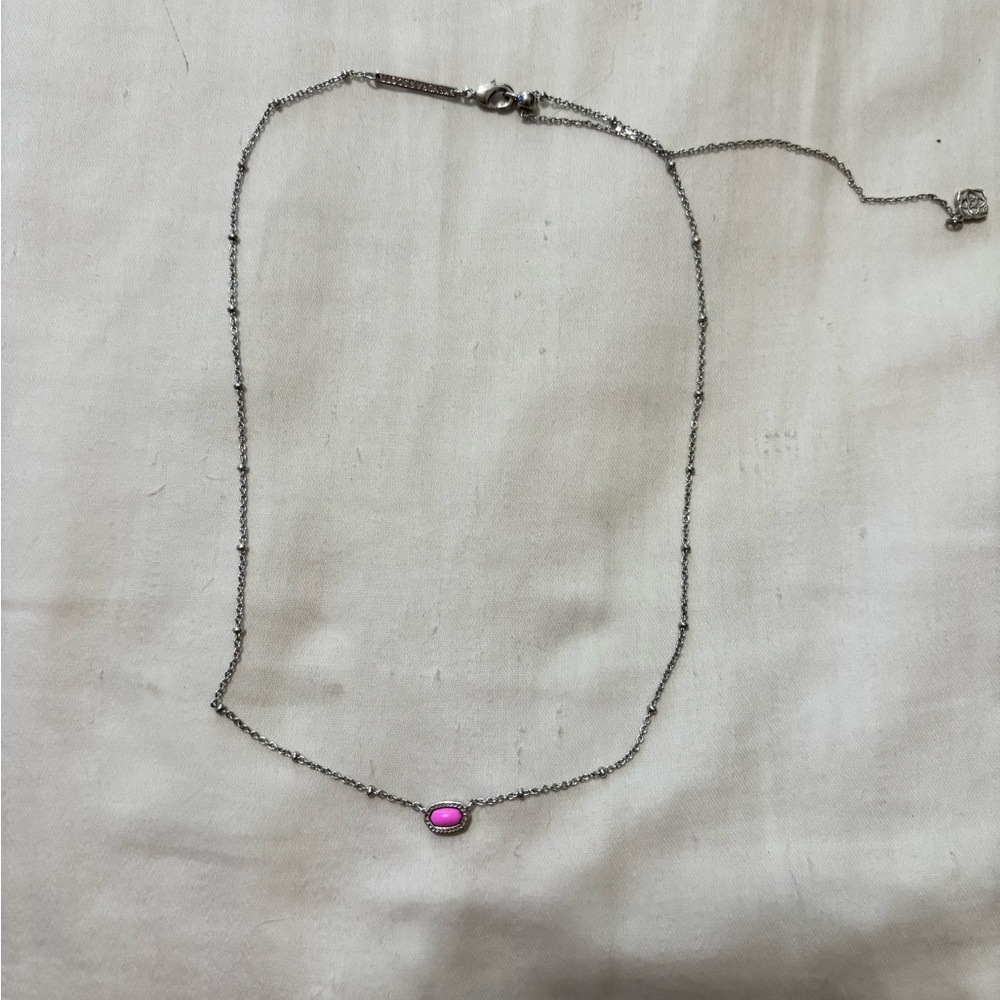 Kendra Scott Elegant Silver Necklace with Pink Gemstone